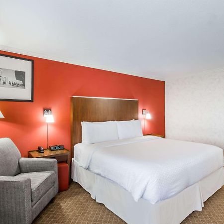 Wyndham Garden Silicon Valley San Jose Exterior photo